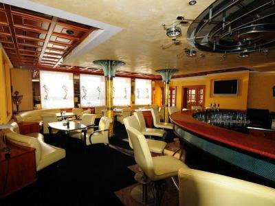 Hotel Eroplan Roznov pod Radhostem Ngoại thất bức ảnh